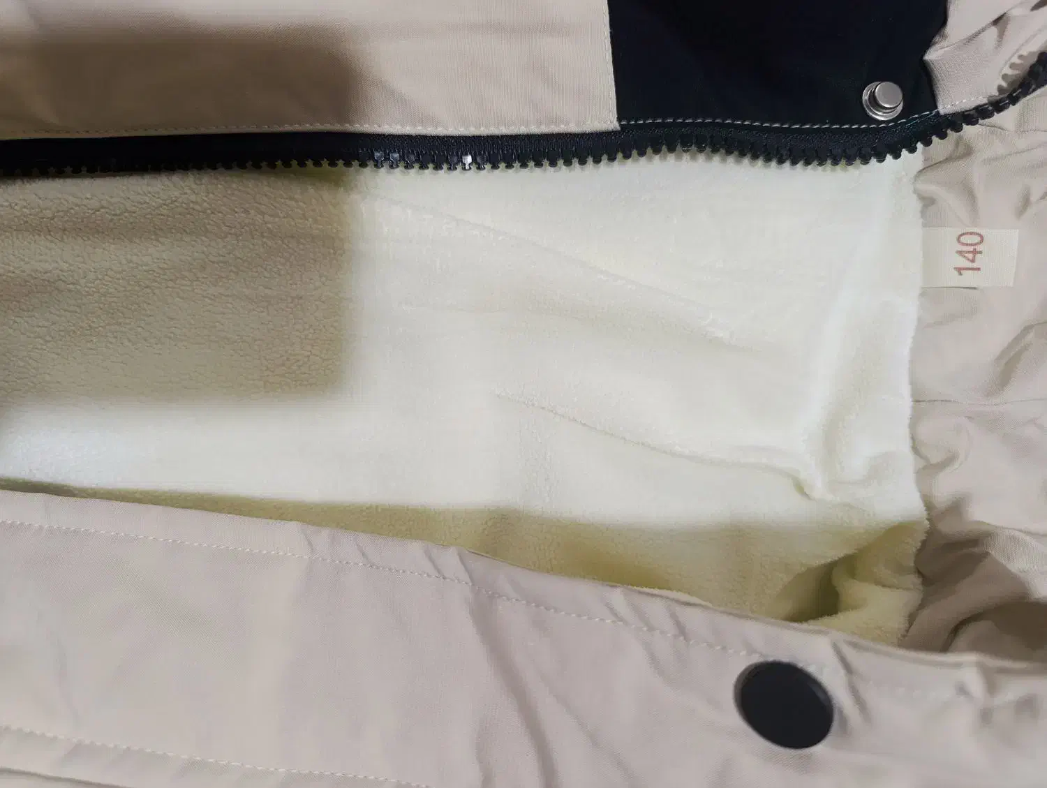 کاپشن خارجی پسرانه مناسب ۵تا ۷سال|کفش و لباس بچه|نورآباد, |دیوار