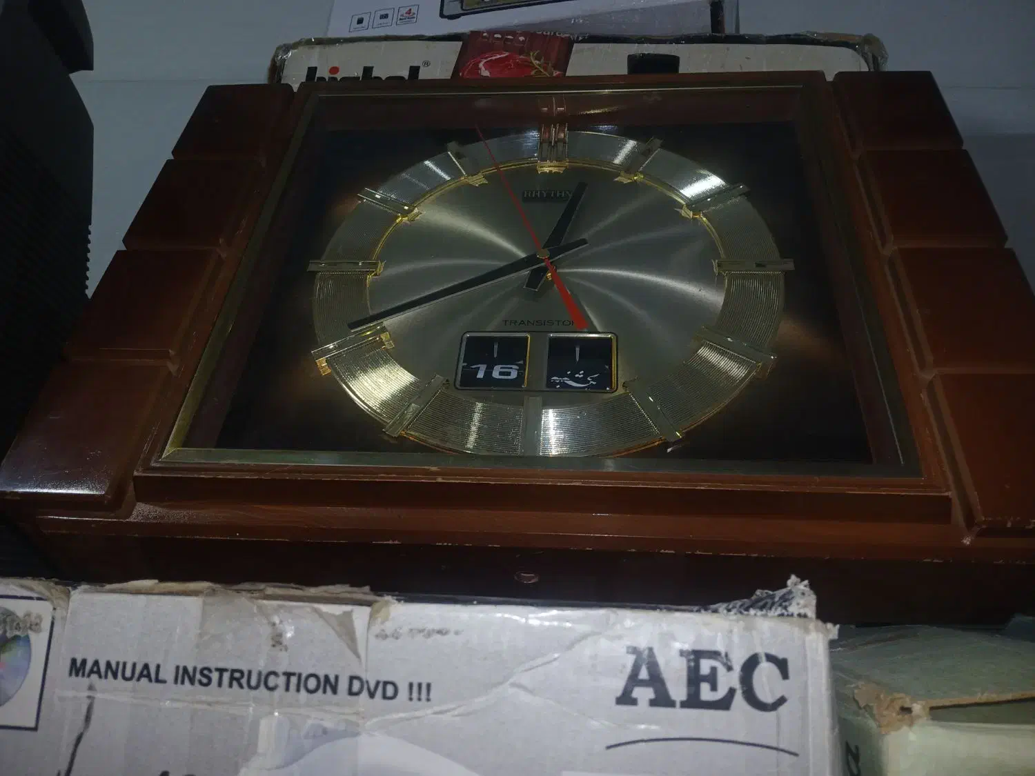 ساعت دیواری قدیمی|کلکسیون اشیاء عتیقه|محمدشهر, عباس آباد|دیوار