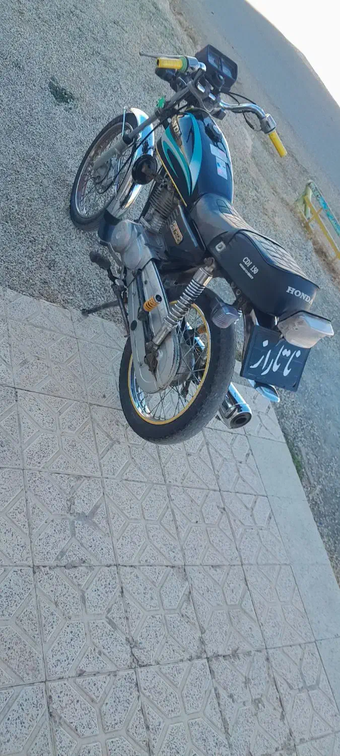 موتور هوندا ۱۲۵|موتورسیکلت|اردبیل, |دیوار