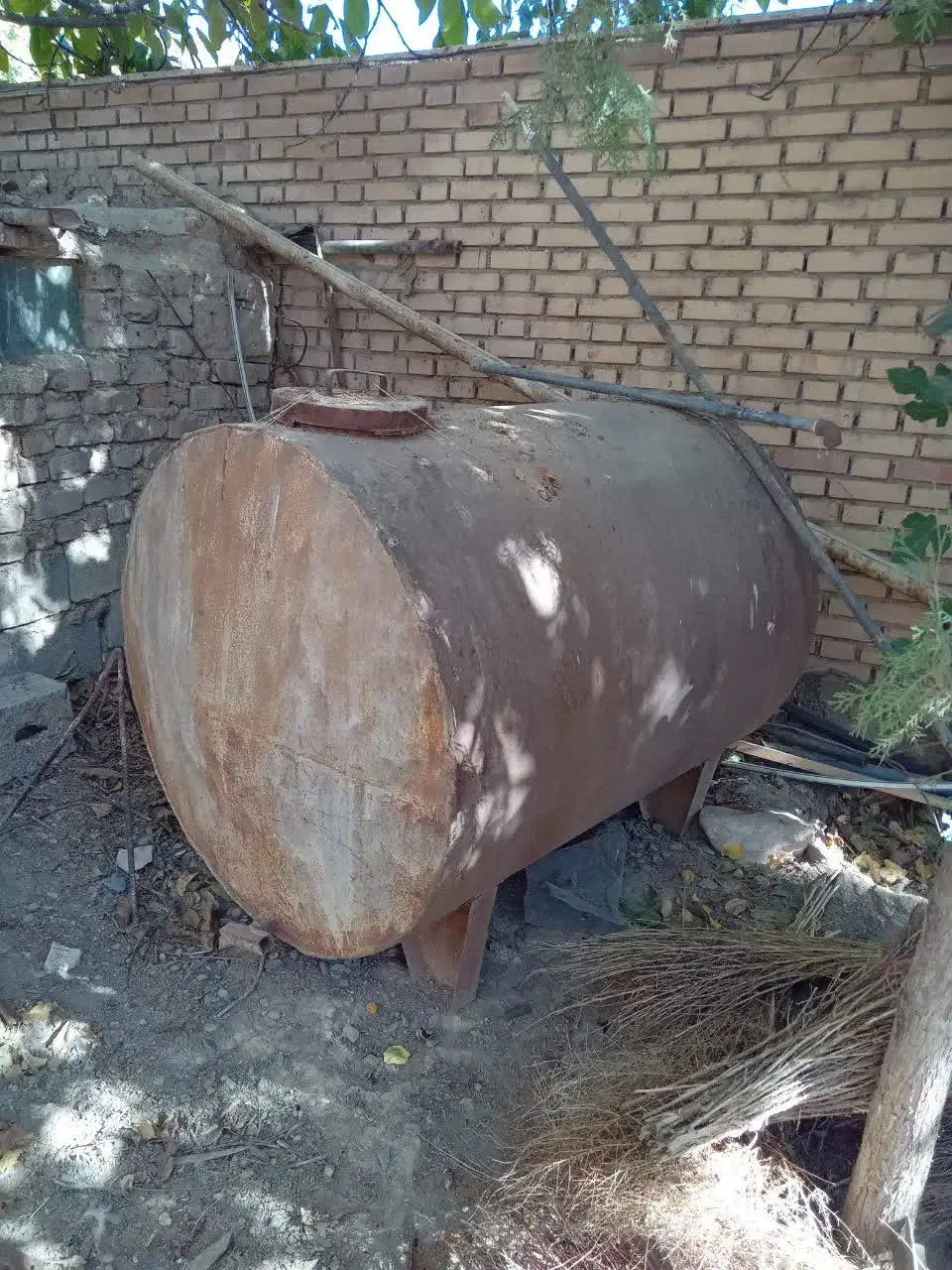 تانکر1000لیتری|مصالح و تجهیزات ساختمان|ساروق, |دیوار