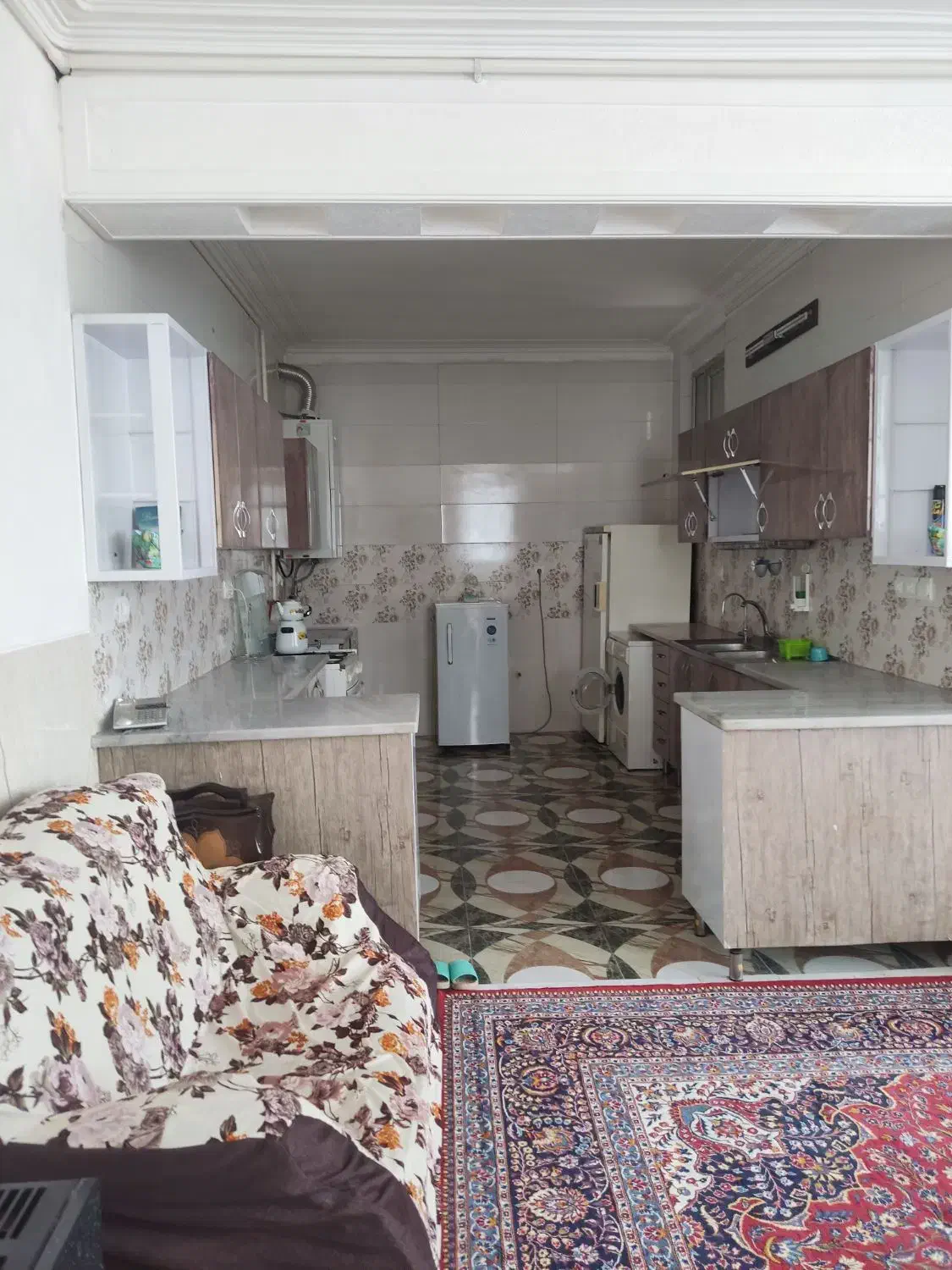 سوییت تمیز و مبله|اجارهٔ کوتاه‌مدت آپارتمان و سوئیت|یزد, |دیوار