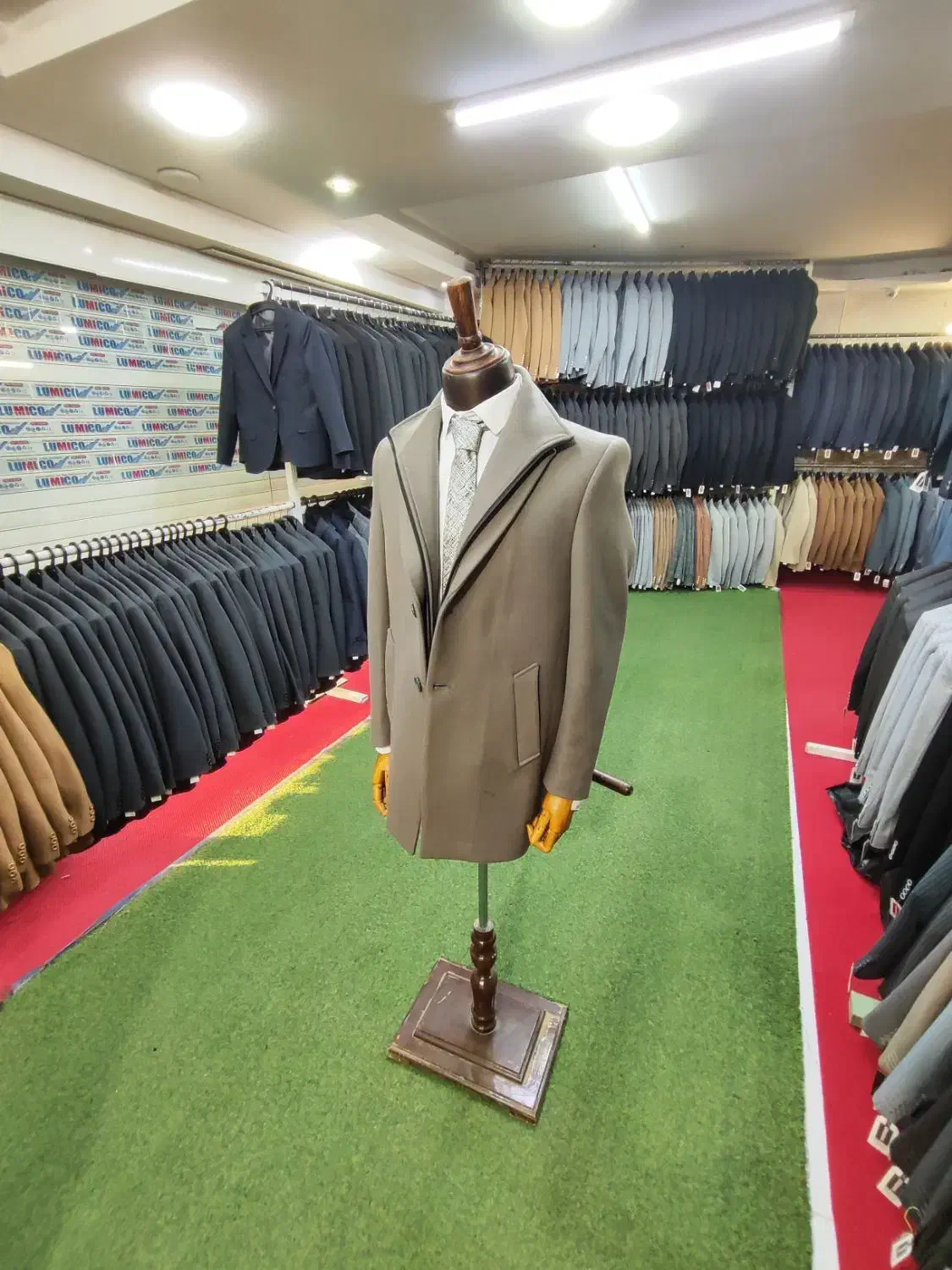 نیم پالتو مردانه|لباس|اصفهان, کوی راه حق|دیوار