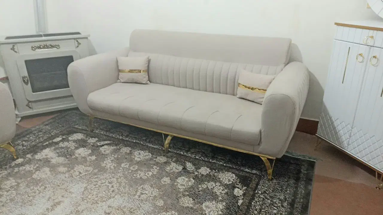 مبل ۷نفره|مبلمان خانگی و میز عسلی|کلاله, |دیوار