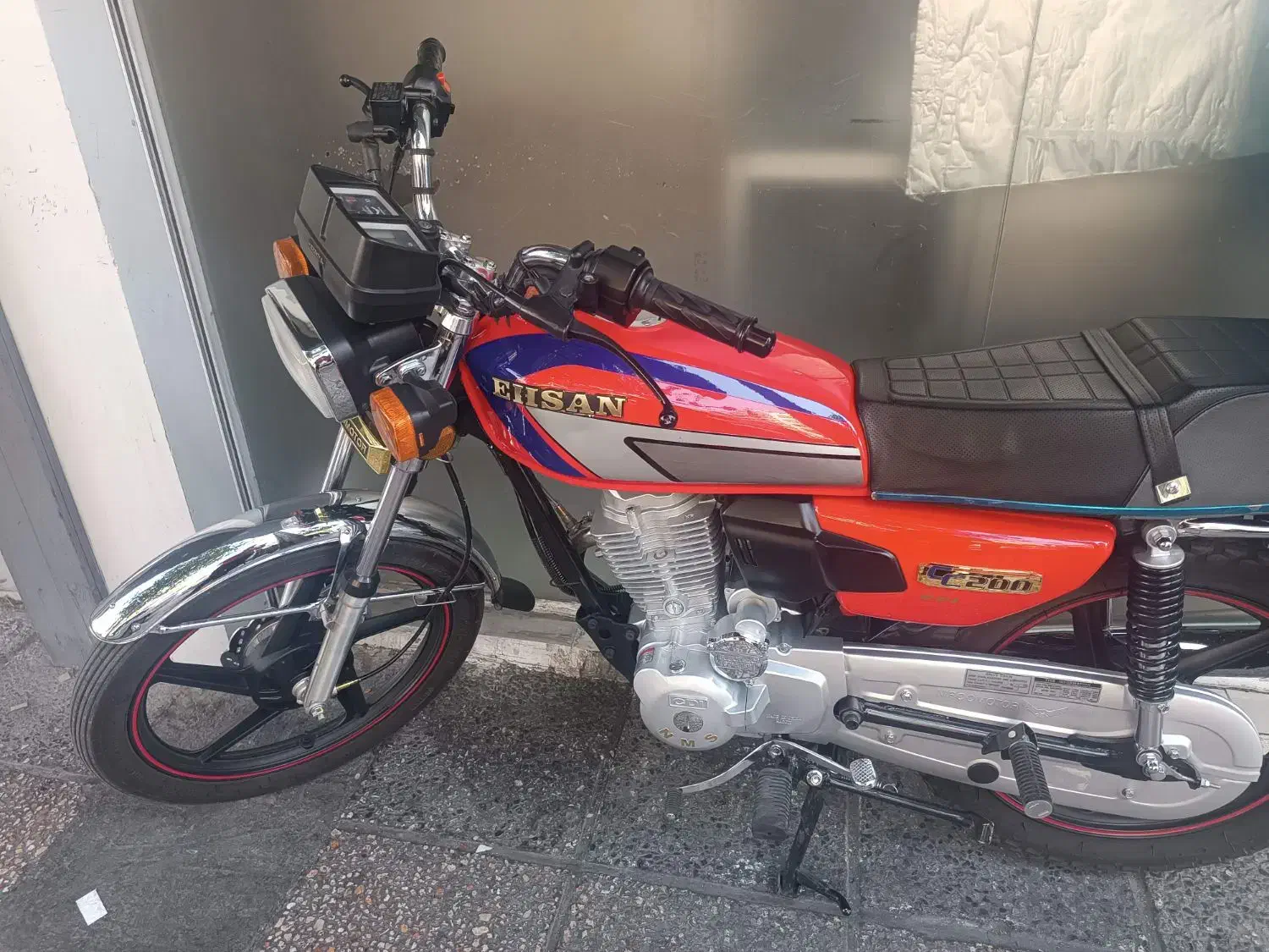 موتور احسان 200 مدل 403 در حد|موتورسیکلت|شیراز, ملاصدرا|دیوار