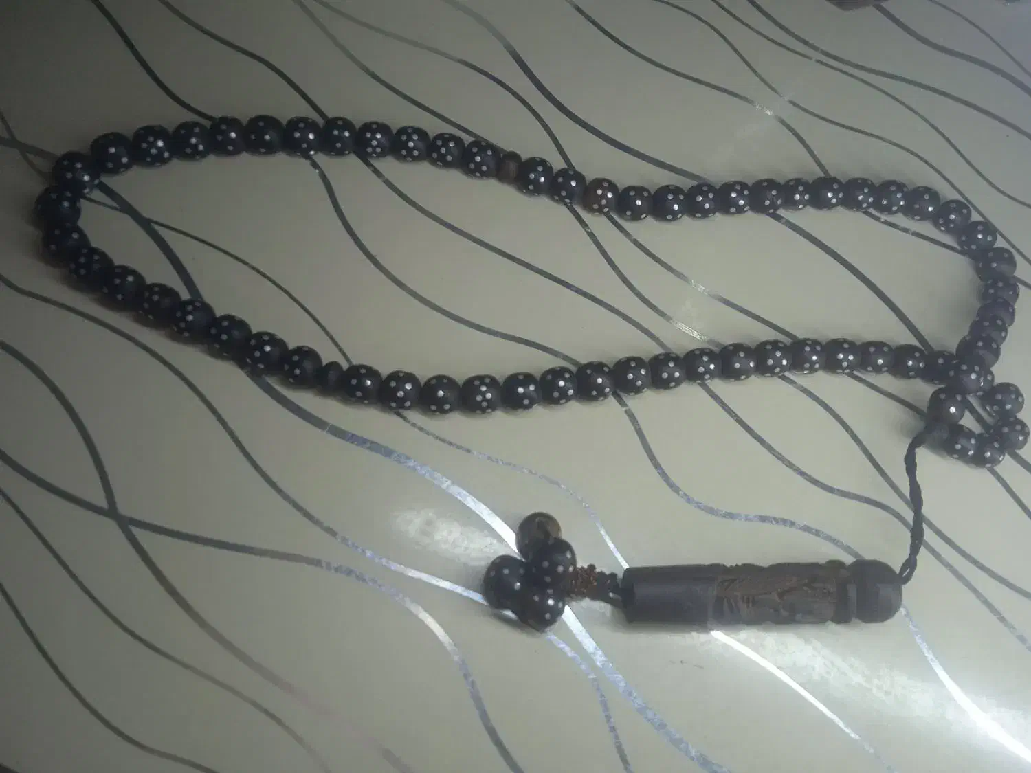 تسبیح هسته خرما|کلکسیون اشیاء عتیقه|گلبهار, شهر جدید گلبهار|دیوار