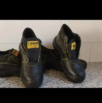 کفش کار سایز 42|کیف، کفش، کمربند|آباده, |دیوار