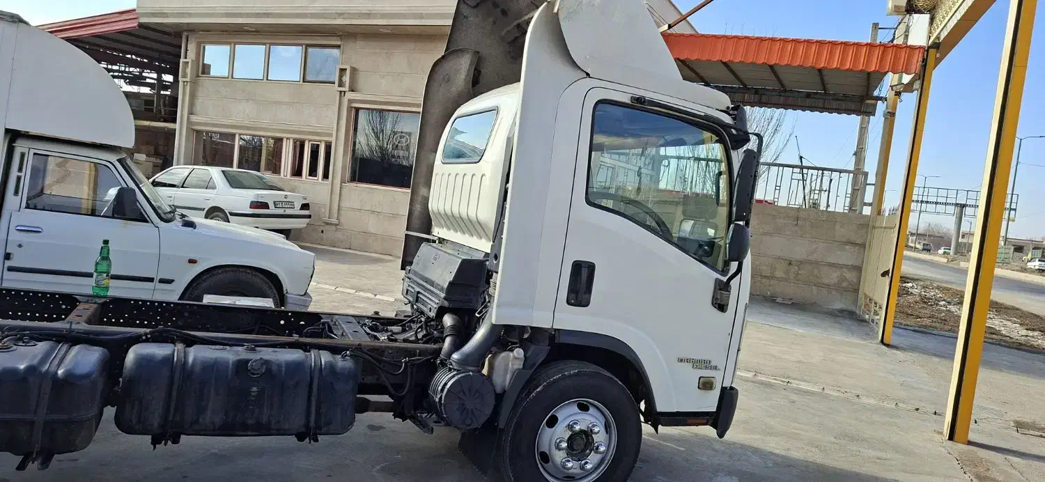 ایسوزو ۶ تن مدل ۹۷|خودرو سنگین|میاندوآب, |دیوار