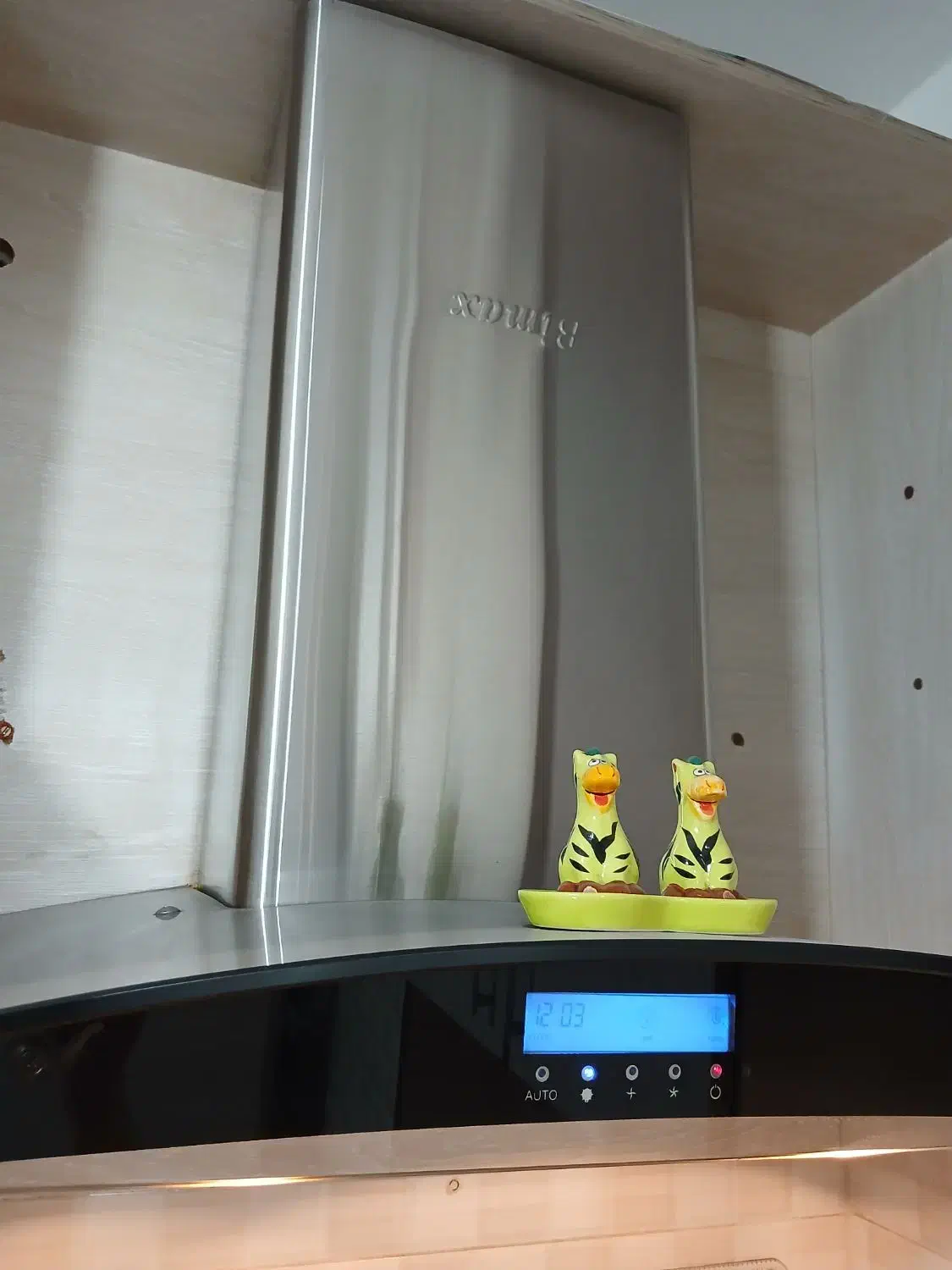 هود|هود|ملارد, |دیوار