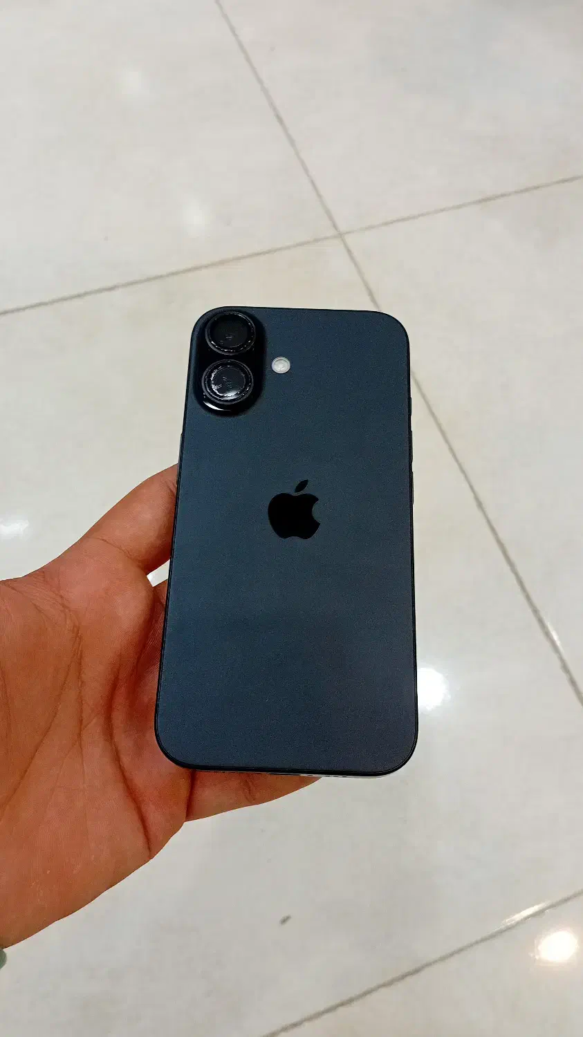 iPhone 16normal|موبایل|جم, |دیوار