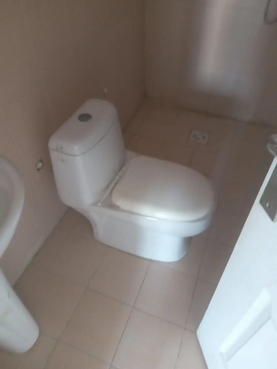 توالت فرنگی در حد نو|لوازم سرویس بهداشتی|بندر ماهشهر, |دیوار