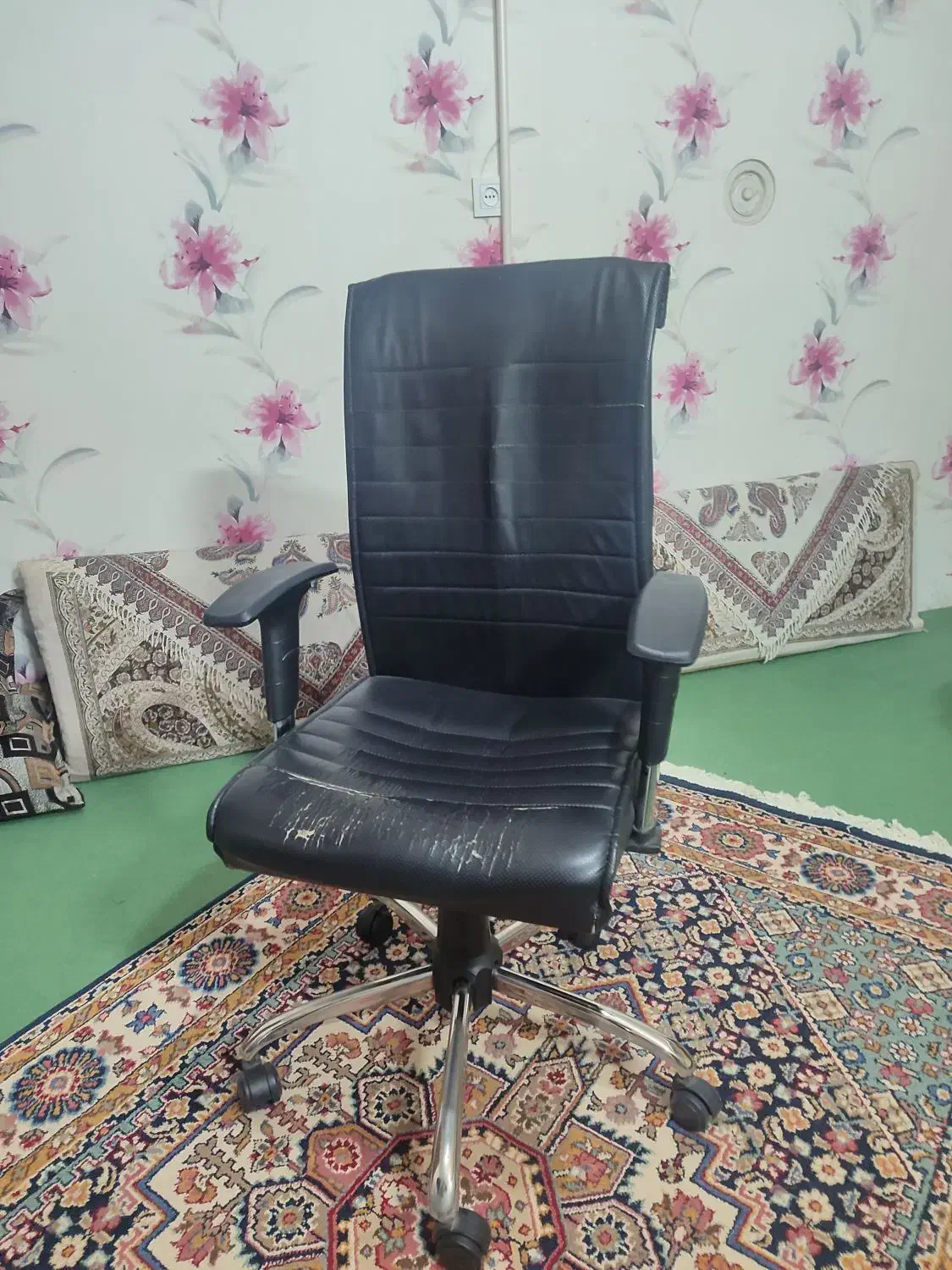 صندلی اداری طبی|صندلی و نیمکت|قوچان, |دیوار