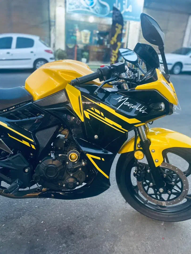 موتورسیکلت|موتورسیکلت|رشت, خواهر امام|دیوار