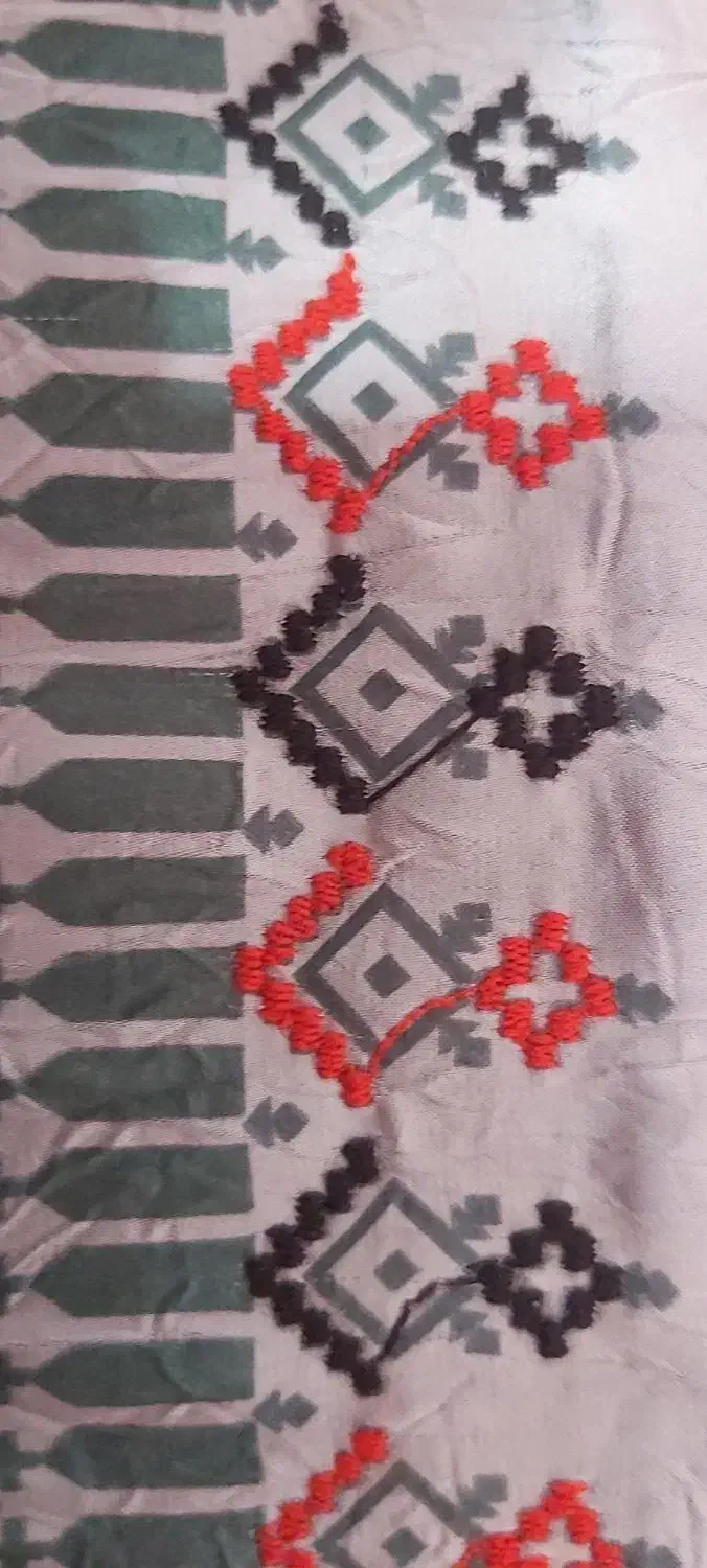 دوخت سبزو چرخی|لباس|سیب و سوران, |دیوار