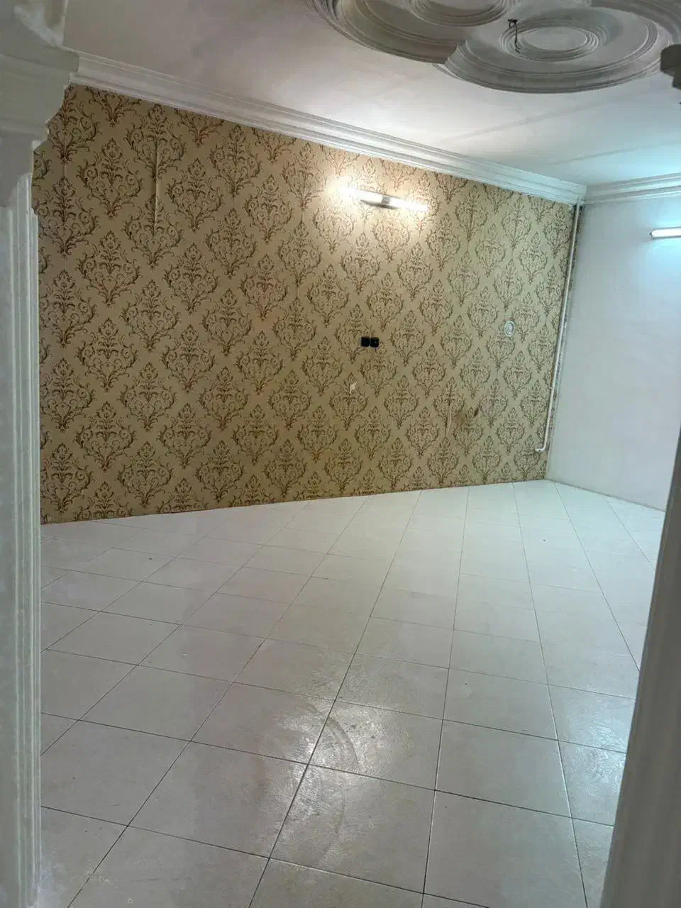 فروش آپارتمان ۸۳ متری ۳ بدون آسانسور صارمی حافظ|فروش آپارتمان|مشهد, هفت تیر (حافظ)|دیوار