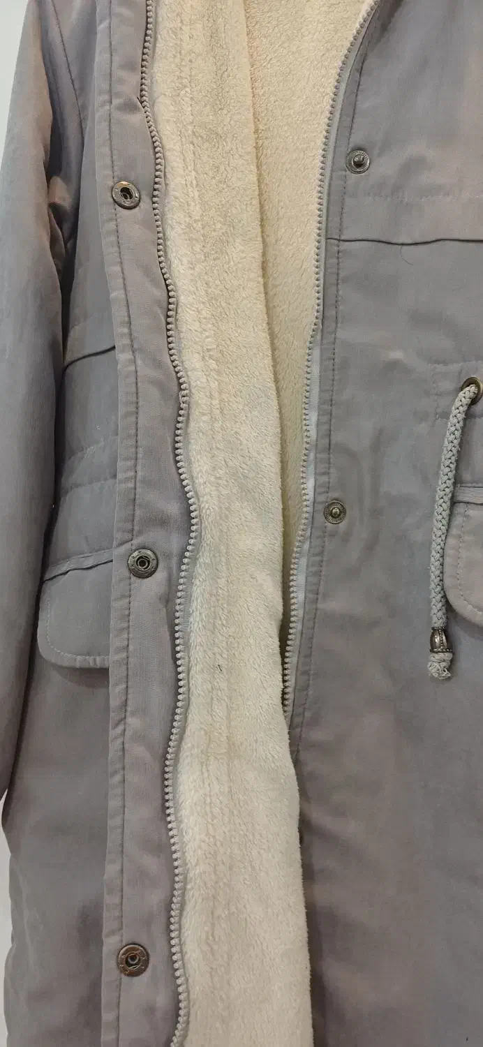 کاپشن|لباس|مشهد, اقبال|دیوار