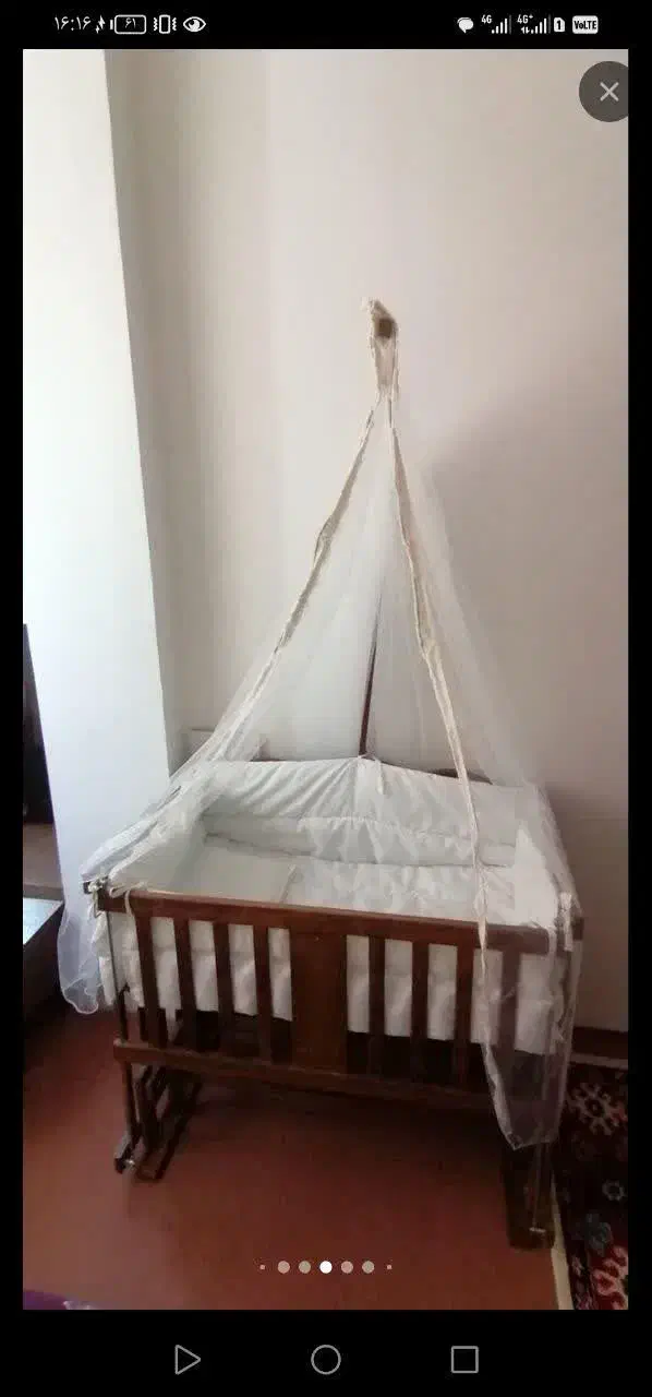 تخت کنار مادر گهواره شو|تخت و سرویس خواب|کرمانشاه, |دیوار