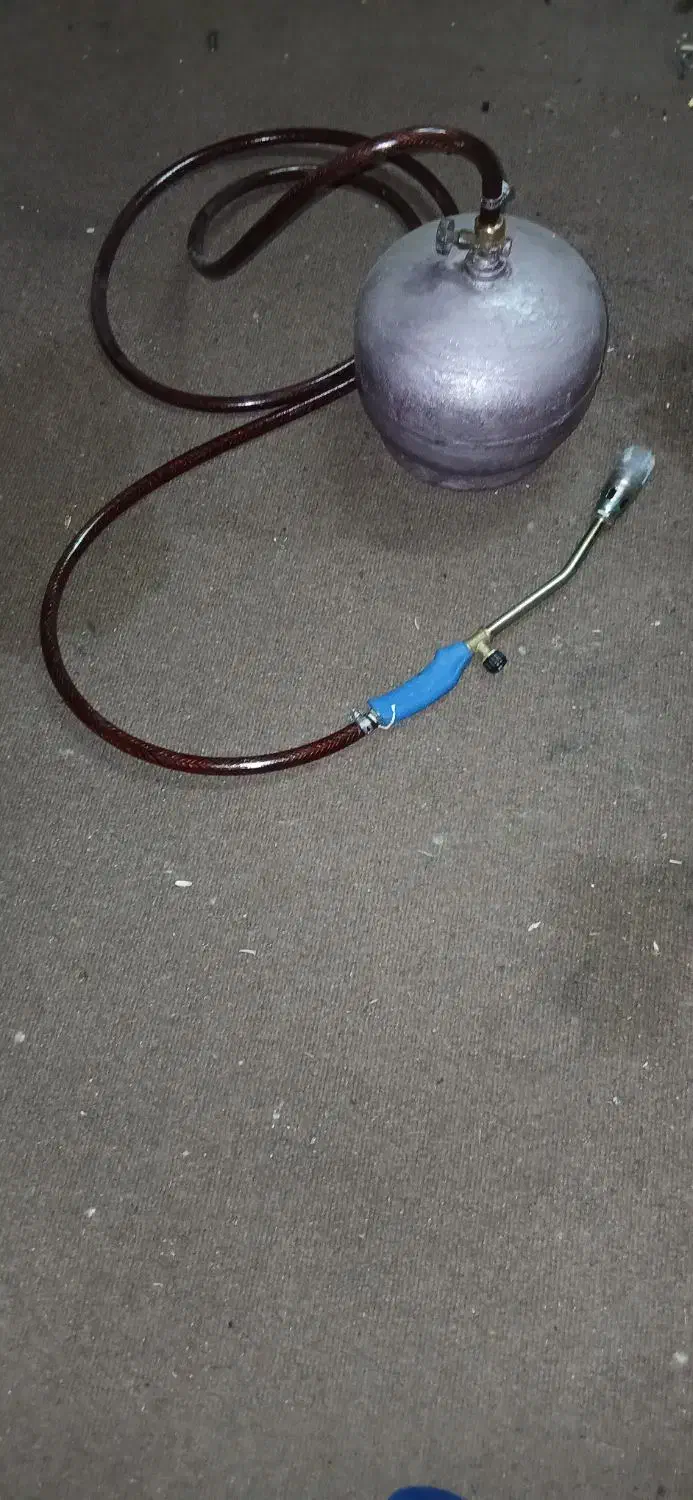 گاز پیک نیکی ومشعل شعله پخش کن|اجاق گاز و لوازم برقی پخت‌وپز|رشت, دباغیان|دیوار