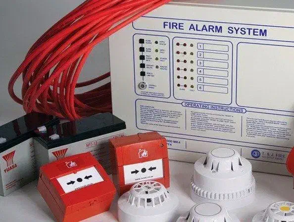 سیستم اعلان حریق قسطی نصب فوری و کپسول آتش نشانی|خدمات پیشه و مهارت|بندرعباس, |دیوار