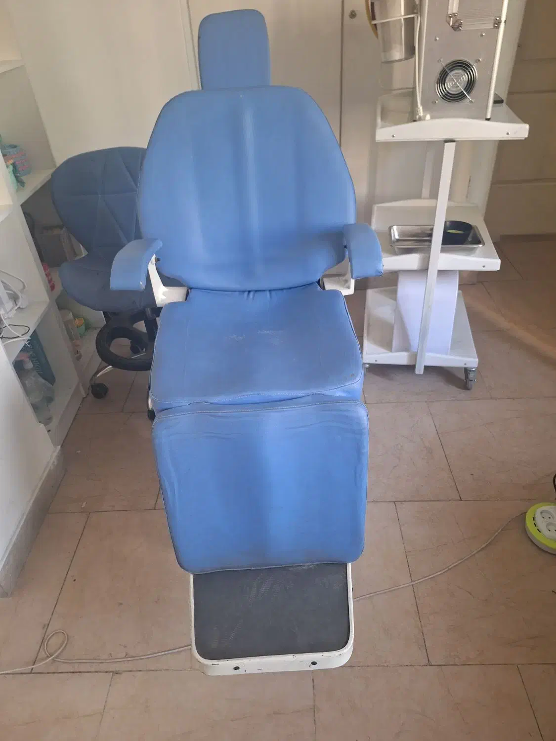 تخت برقی مدل صندلی زیبایی طرح یونیت|آرایشگاه و سالن‌های زیبایی|تهران, سردارجنگل|دیوار