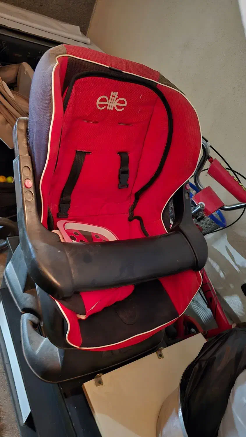 صندلی ماشین دلیجان|تخت و صندلی بچه|تهران, افسریه شمالی|دیوار