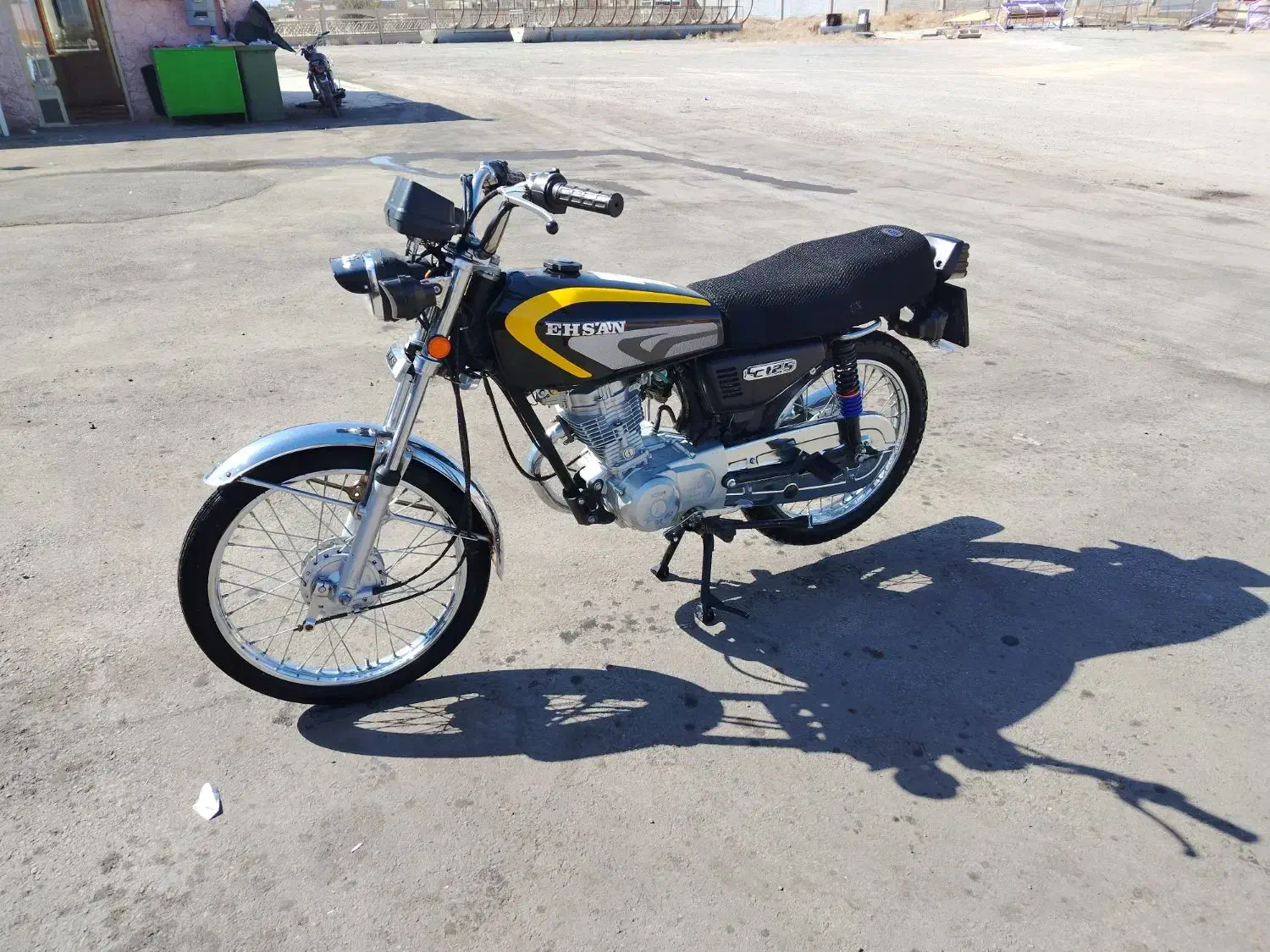 موتور هندا 125 در حد نو|موتورسیکلت|شهرضا, |دیوار