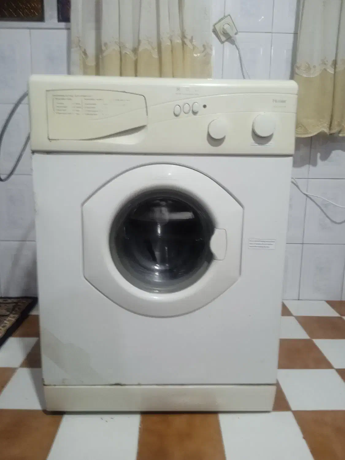 لباس شویی حایرپنج کیلو|ماشین لباسشویی و خشک‌کن لباس|نورآباد, |دیوار