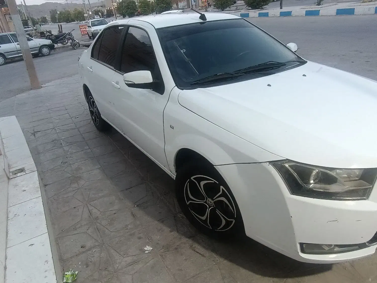 دنا|خودرو سواری و وانت|داراب, |دیوار