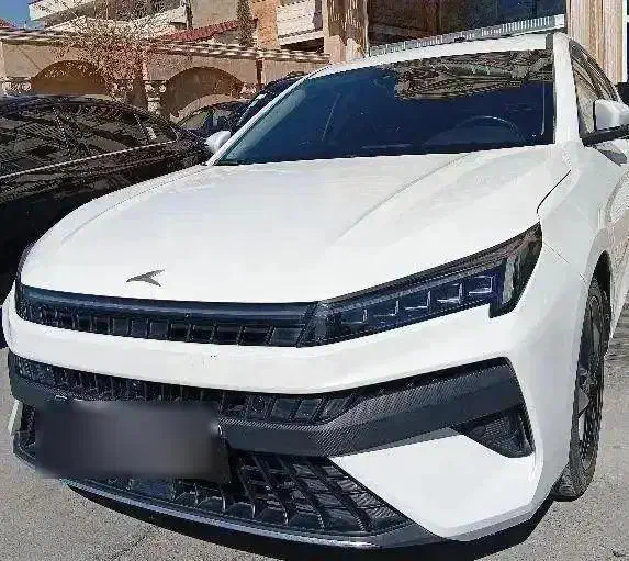 شرایطی*KMC*J7|خودرو سواری و وانت|شیراز, دباغ خانه|دیوار