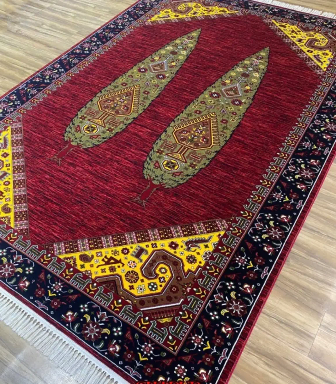 فرش 700شانه برادران امیری۲۲۱۲|فرش|شیراز, عادل آباد|دیوار