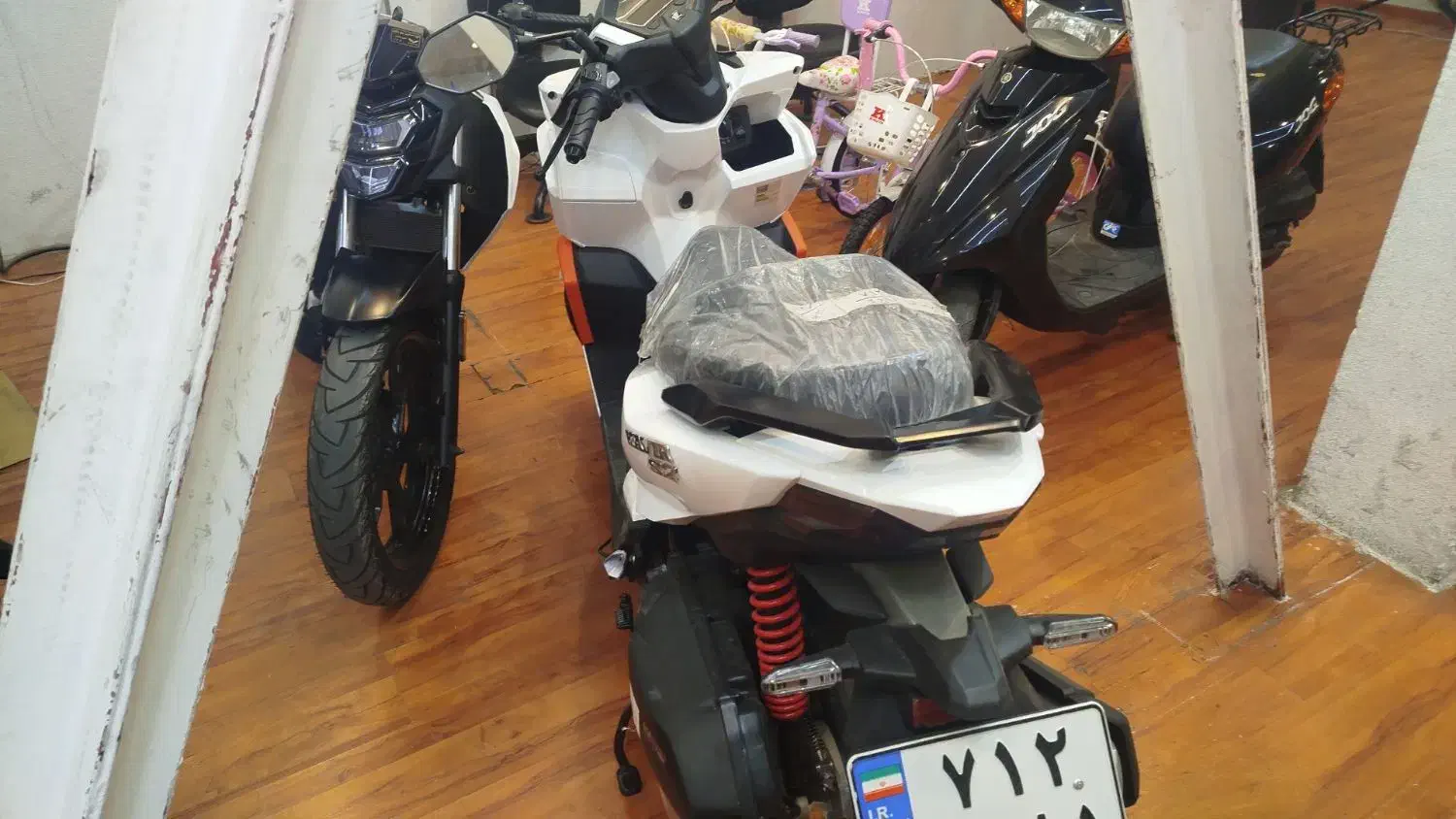 کلیک ۱۷۰سی سی زیر قیمت کارخانه ۱۴۰۴صفرکیلومتر|موتورسیکلت|شیراز, کیان شهر|دیوار