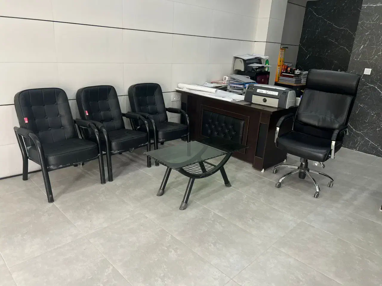 میز‌و‌صندلی اداری|دفتر کار|قروه, |دیوار