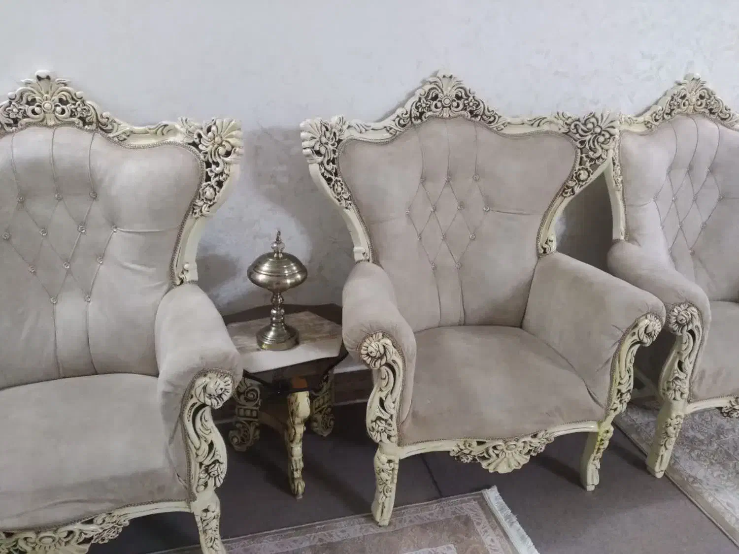 مبل ۹ نفره|مبلمان خانگی و میز عسلی|قم, شهر قائم|دیوار