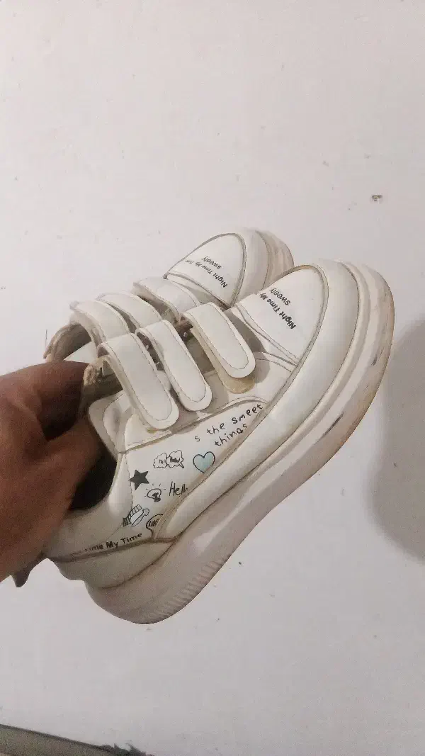 کتونی دخترانه  پسرانه بچه گانه حراج|کیف، کفش، کمربند|خرم‌آباد, |دیوار