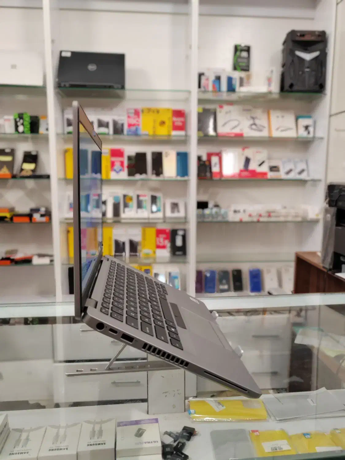 لپ تاپ نسل 10 دل Core i5 رم 8 گیگ|رایانه همراه|زنجان, |دیوار