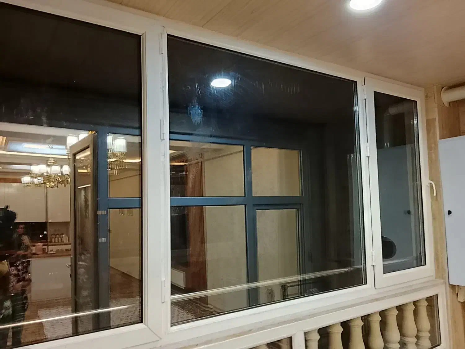 درب و پنجره دوجداره و شیشه و توری پلیسه|خدمات پیشه و مهارت|زنجان, |دیوار