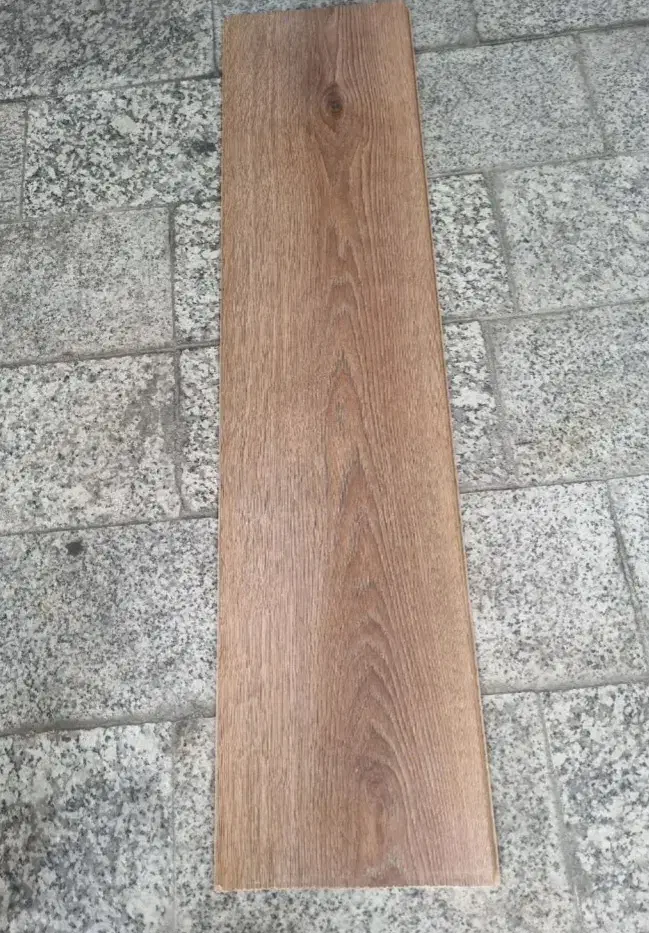 100 متر پارکت برند کارتیر|مصالح و تجهیزات ساختمان|کرمان, |دیوار