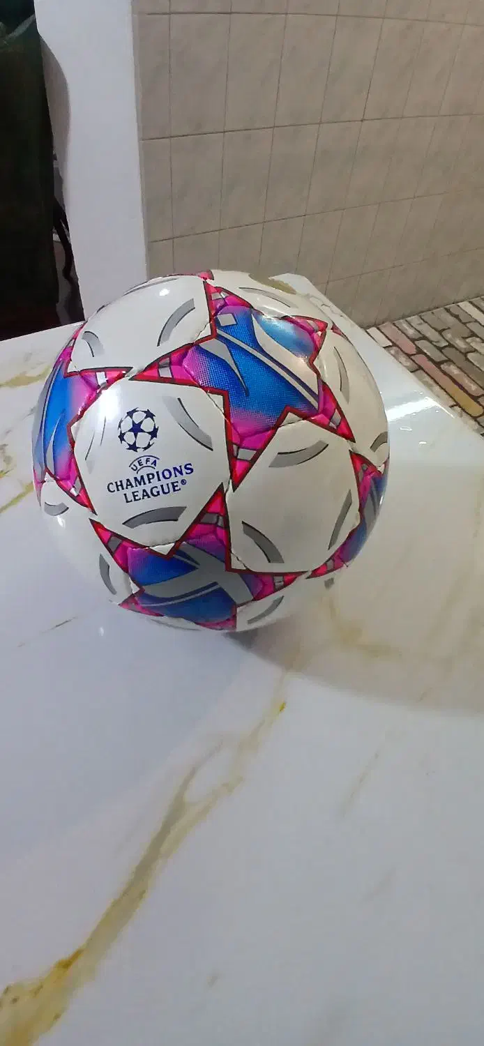 توپ سالنی مارک یوفا|ورزشهای توپی|مشهد, حجاب (شهرک غرب)|دیوار