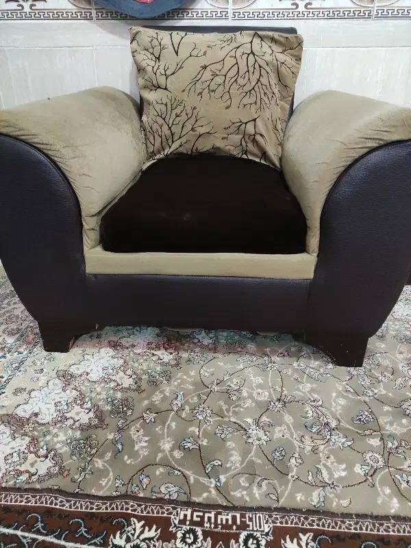 مبل چرم|مبلمان خانگی و میز عسلی|چابهار, |دیوار