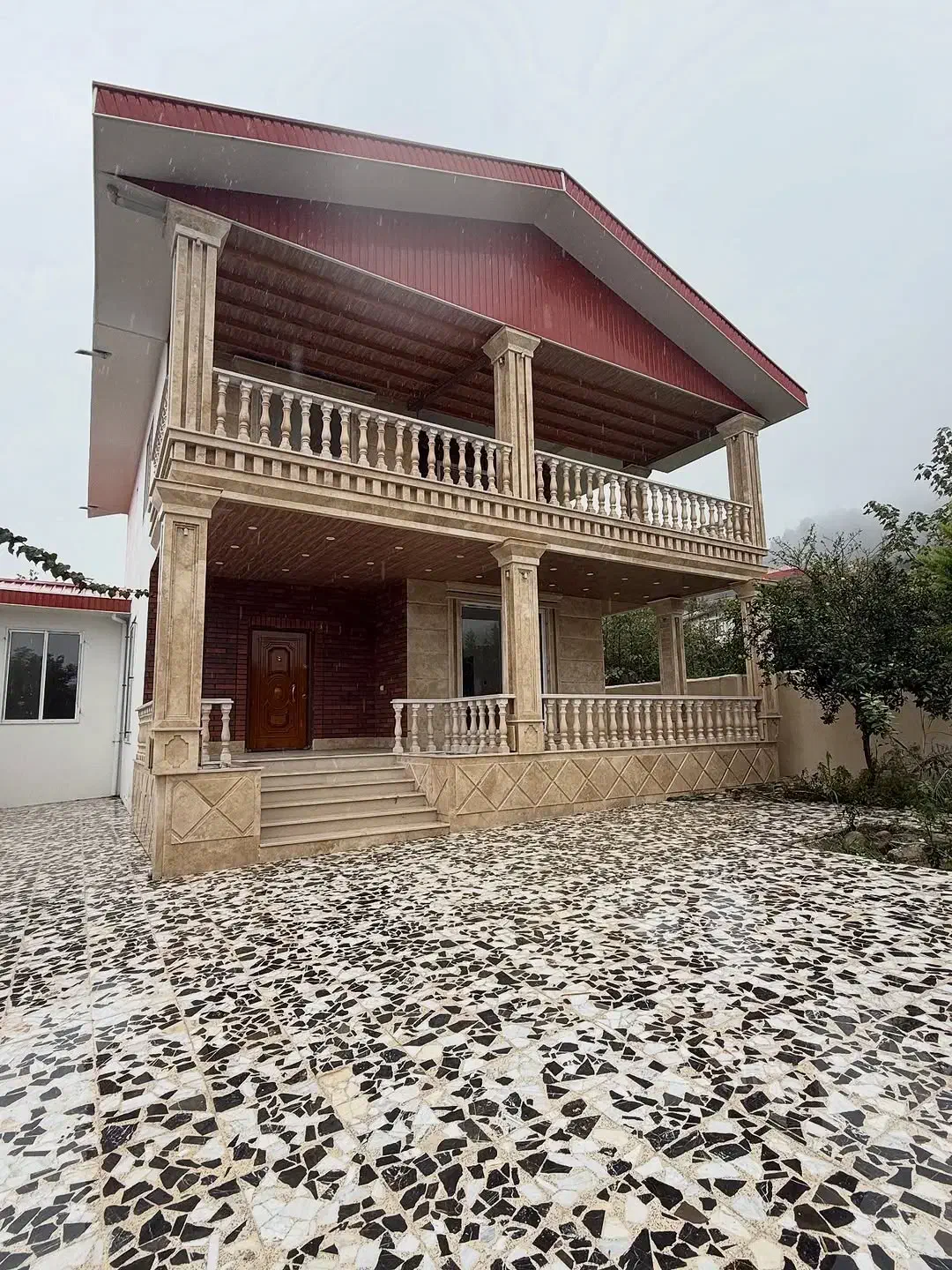 گاهی باید بشینی کنار پنجره بذاری طبیعت حرف بزنه|فروش خانه و ویلا|نور, |دیوار