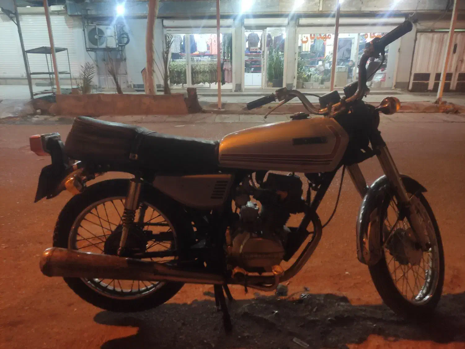 موتور پولی روغن مدارک داره|موتورسیکلت|بندر ماهشهر, |دیوار