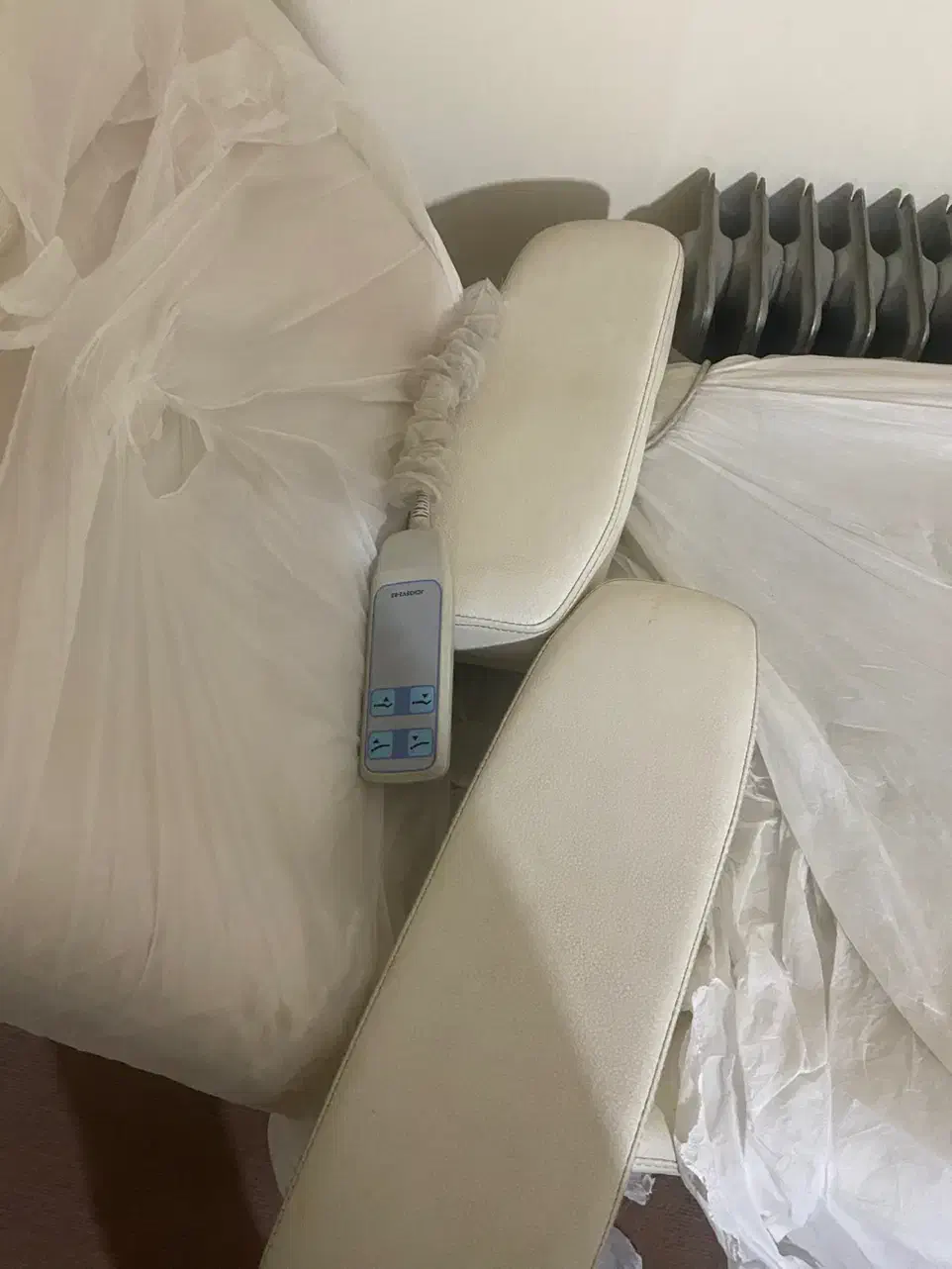 صندلی ارایشگاهی برقی|آرایشگاه و سالنهای زیبایی|ارومیه, |دیوار