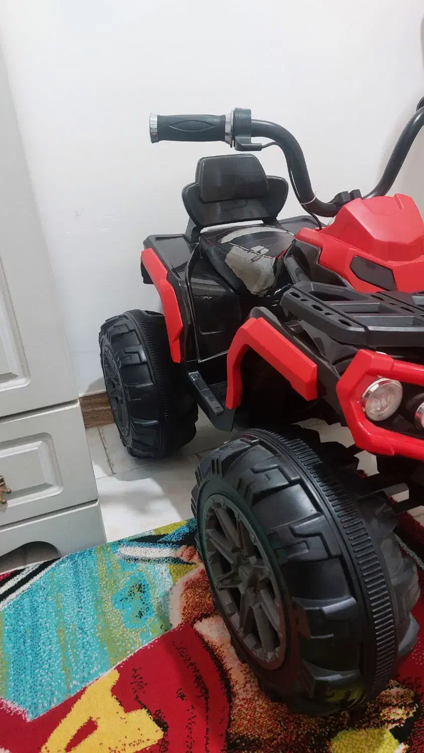 موتور شارژی چهار چرخ|اسباب‌بازی بچه|لاهیجان, شیخ زاهد|دیوار