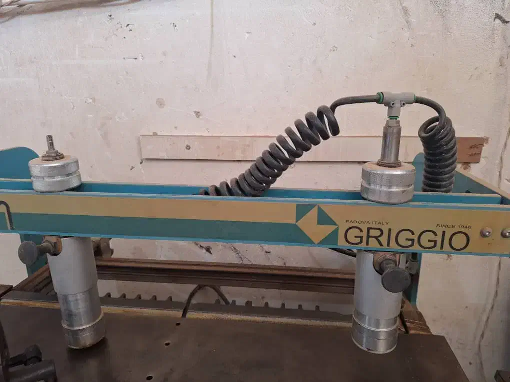 دستگاه سوراخ زن ۲۱ مته (الیت) ایتالیایی|ماشین‌آلات صنعتی|فردیس, انبار نفت|دیوار