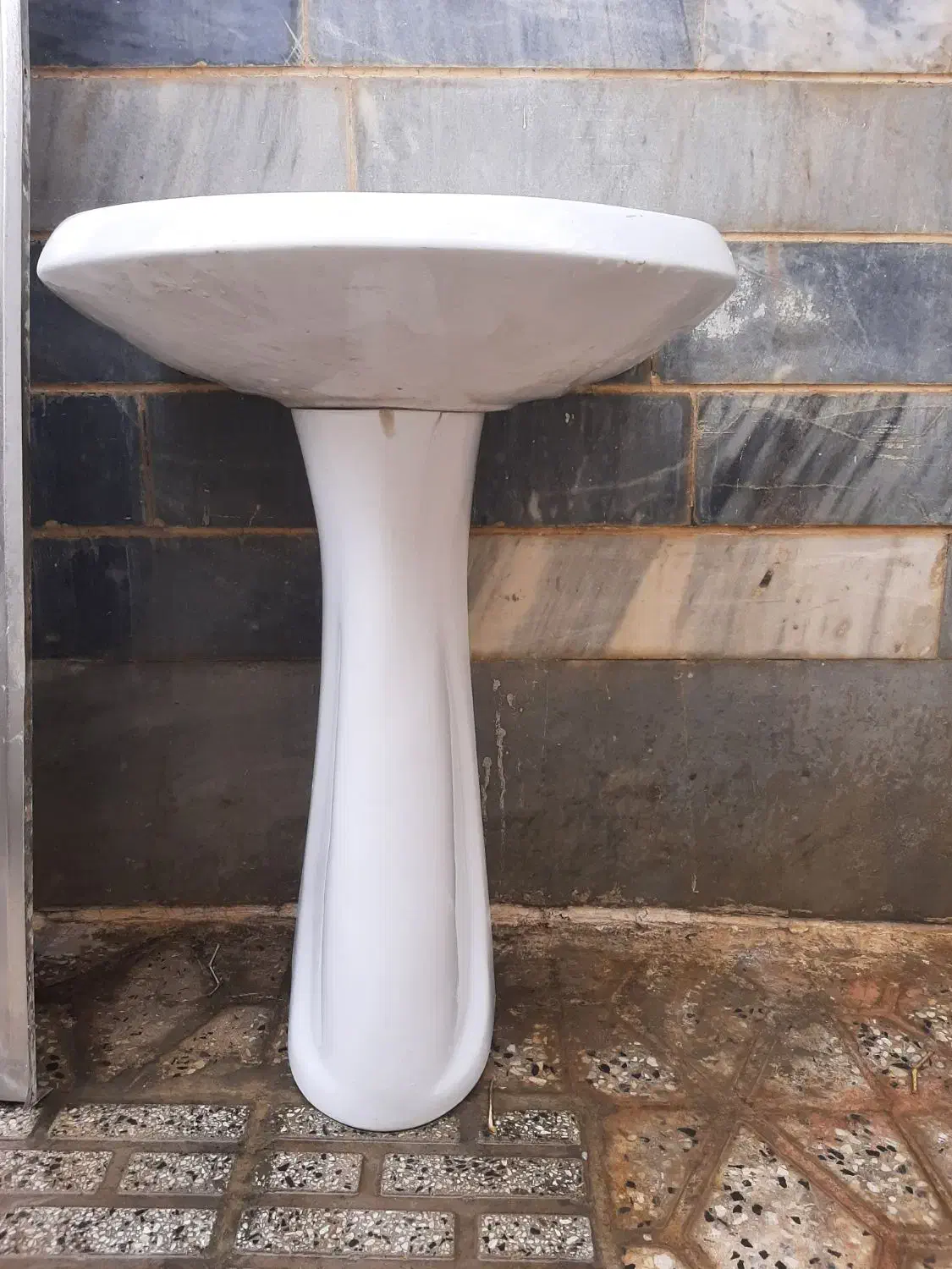 روشویی و ظرفشویی|لوازم سرویس بهداشتی|بروجرد, |دیوار