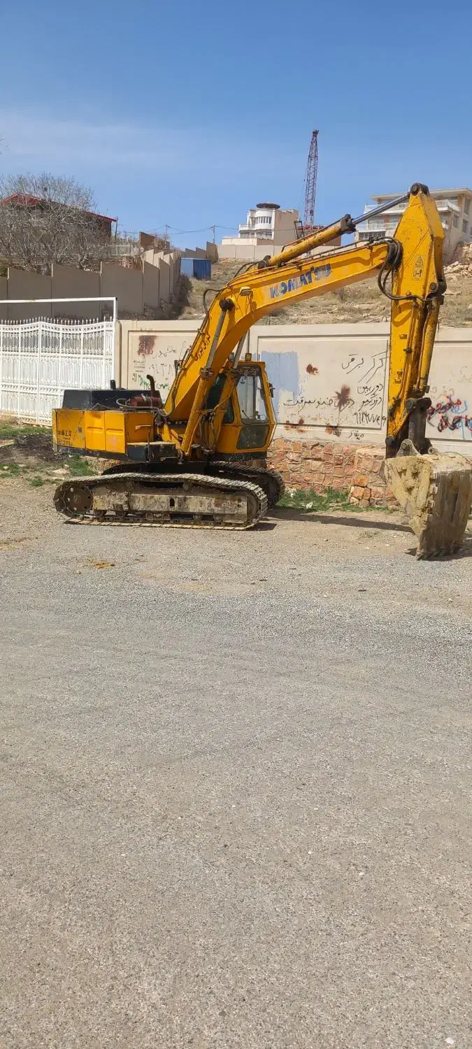 بیل کوماتسو خط  ۲     ۲۰۰|خودرو سنگین|نطنز, |دیوار