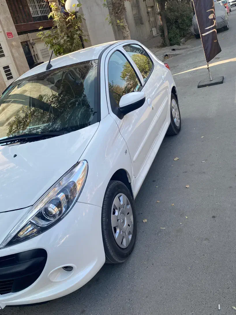 پژو207 سقف فلز ۱۴۰۴|خودرو سواری و وانت|کرج, شهرک احمدیه‎|دیوار