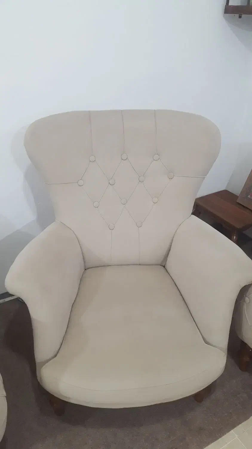 مبل چستر|مبلمان خانگی و میز عسلی|ایلام, |دیوار