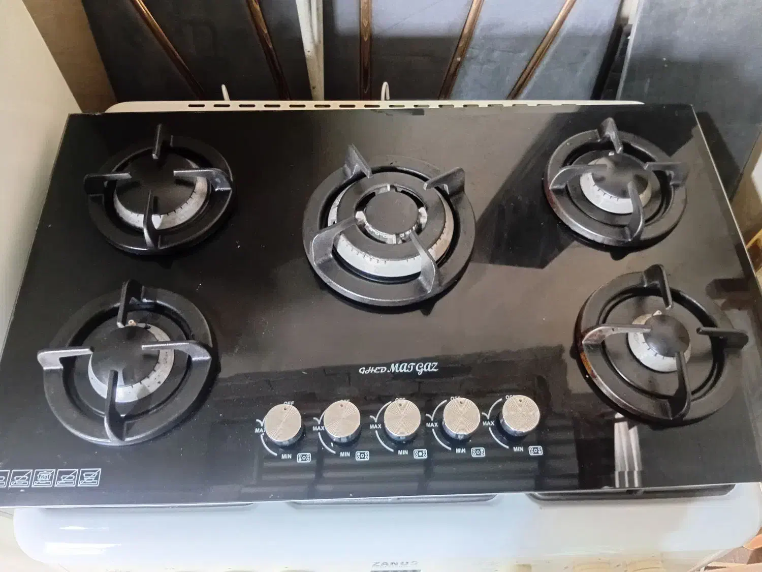 تعمیر سرویس ونصب انواع بخاری واجاق گاز|خدمات پیشه و مهارت|رشت, جانبازان|دیوار