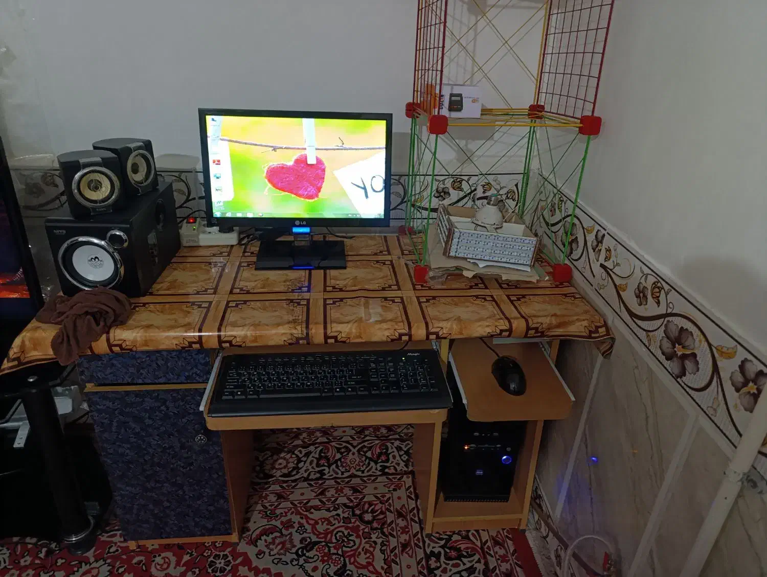 کامپیوتر|رایانه رومیزی|نهاوند, |دیوار