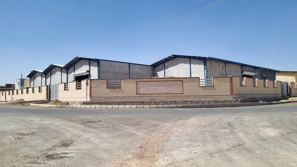 شهرک صنعتی بهداشتی ۶۰۰۰ متر زمین ۲۰۰۰متر سوله|اجارهٔ دفتر صنعتی، کشاورزی، تجاری|شاهینشهر, شهرک صنعتی اصفهان|دیوار